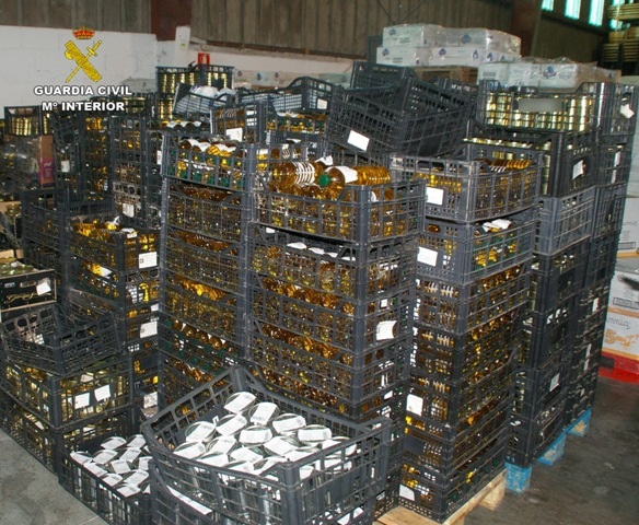 Intervenidas 176 toneladas de alimentos que incumplían la normativa sanitaria a una organización de A Coruña