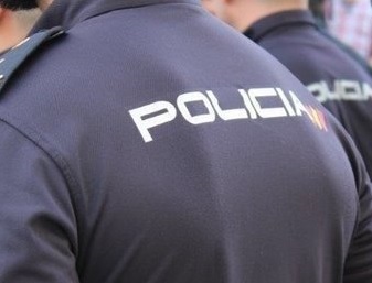 La Fiscalía ratifica su petición de nueve años para el acusado de intentar matar a un policía en A Coruña