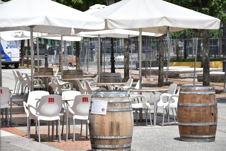 Hosteleros gallegos: entre la «satisfacción» por las cenas en restaurantes y la «preocupación» por los bares
