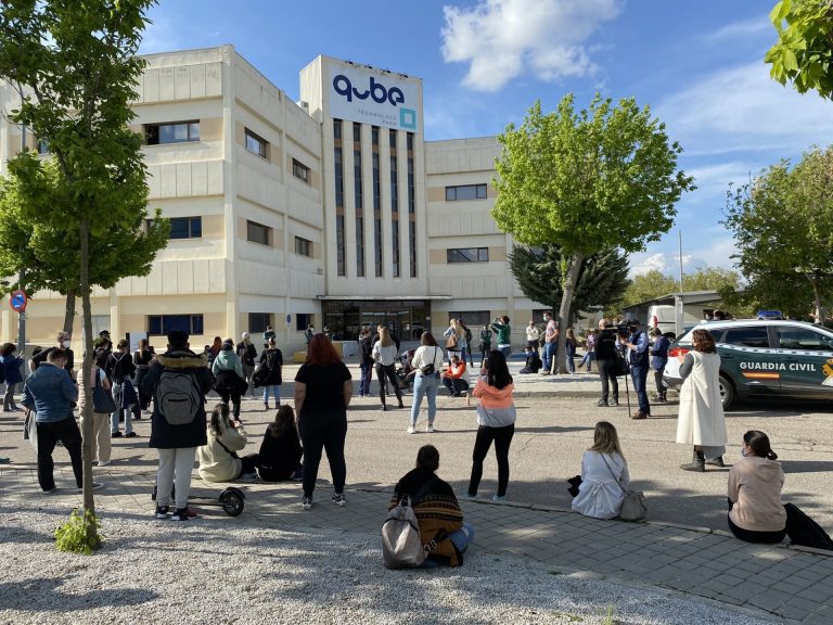 Santiago acoge este domingo una concentración para pedir la liberación de animales maltratados en Vivotecnia