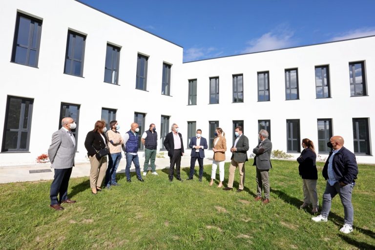 La Xunta licitará este mes el equipamiento de la residencia de mayores de Cerdedo (Pontevedra)