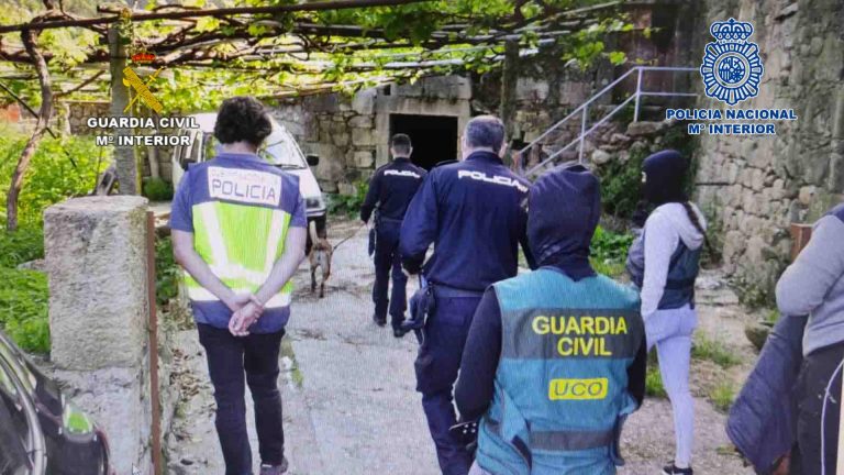 El operativo iniciado en Ferrol se salda con 5 kilos de heroína intervenidos en una furgoneta y en casa de un abogado