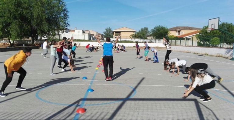 Un grupo de trabajo analizará la introducción de la práctica deportiva de forma transversal en el sistema educativo