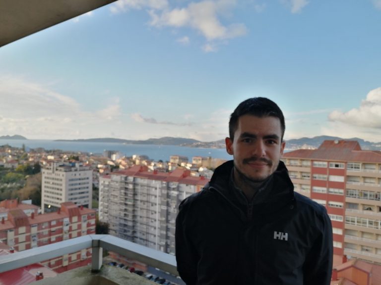 Una tesis de la UVigo apunta que el acogimiento familiar de menores en España «está sometido a una regulación excesiva»