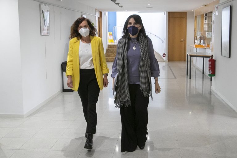 El Gobierno central aún no contestó a la Xunta si puede incluir la salvaguarda de empleo en el tercer plan de rescate