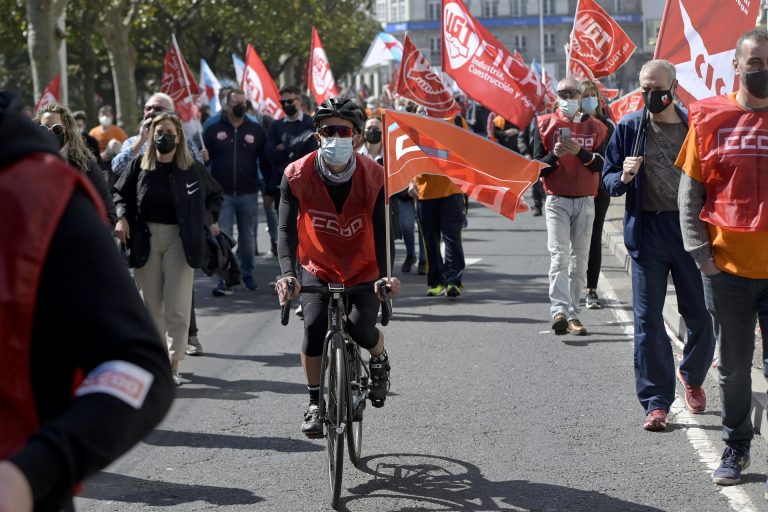 El Gobierno afirma que «no va a parar» en la «defensa» de los trabajadores de Alu Ibérica tras la intervención judicial