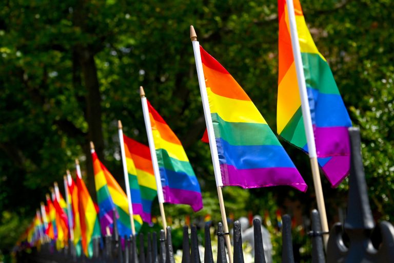 Un menor denuncia una agresión «homófoba» en Vilagarcía de Arousa tras declarase gay delante de los que le pegaron