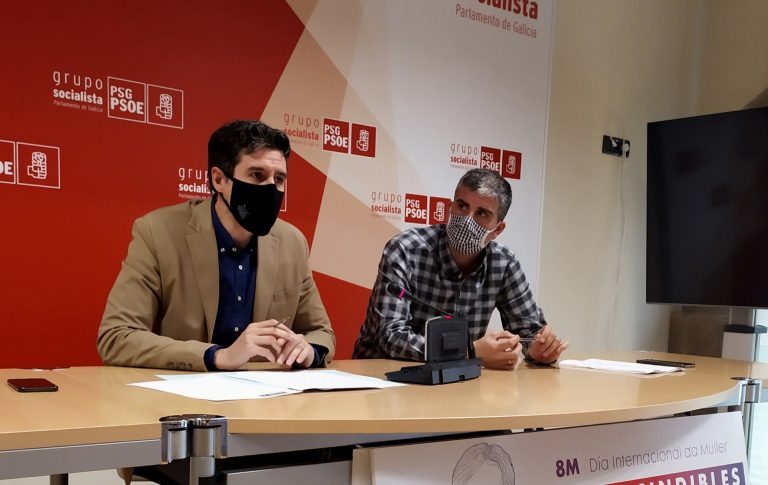 El PSOE reclama un modelo eólico a medio camino entre la «oposición total» a los proyectos y el «descontrol» de la Xunta