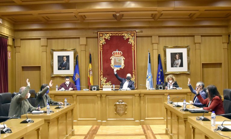 La Diputación de Ourense aprueba conceder más de 370.000 euros en ayudas a la cooperación y a actividades culturales