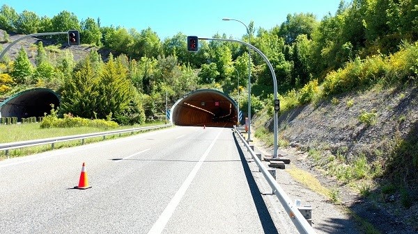 El túnel de Cereixal en la A-6 se convierte en el primero de la red viaria española con cobertura 5G