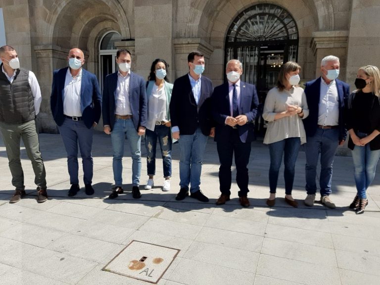 G. Caballero y Tomé acusan a la Xunta de repartir fondos públicos «con criterios discrecioanles»