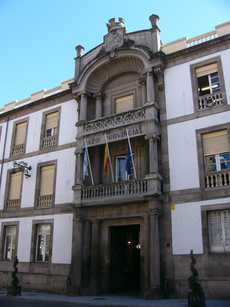 La Xunta rechaza valorar el informe de Contas sobre la Diputación de Ourense porque sería una «injerencia»