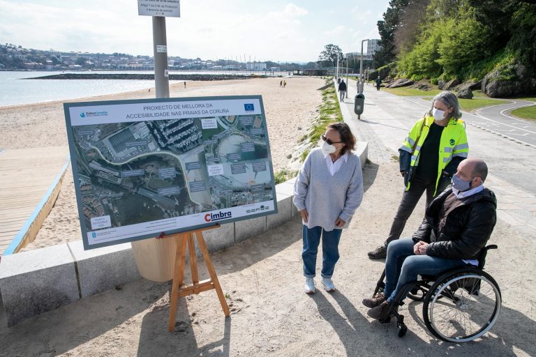 El Ayuntamiento de A Coruña abre este martes la temporada de playas