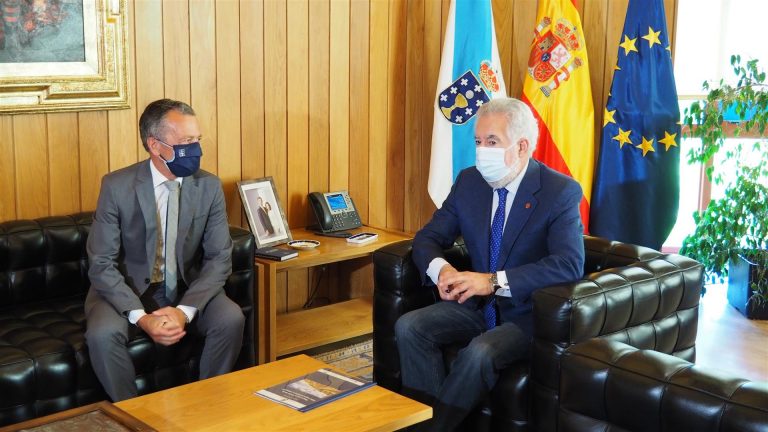 El CES entrega al presidente del Parlamento una propuesta para la revisión de la red transeuropea de transportes