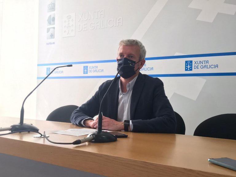 Rueda insiste en pedir un protocolo de desescalada para las mascarillas y censura el anuncio «político» de Sánchez