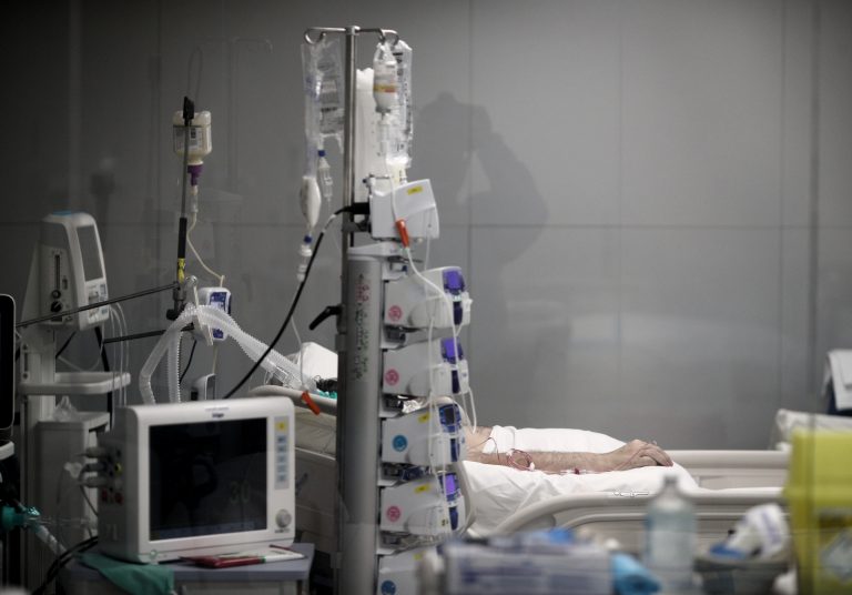 Médicos podrán pedir eutanasia para pacientes que traten «si no existe» nadie que la presente en su nombre en Galicia