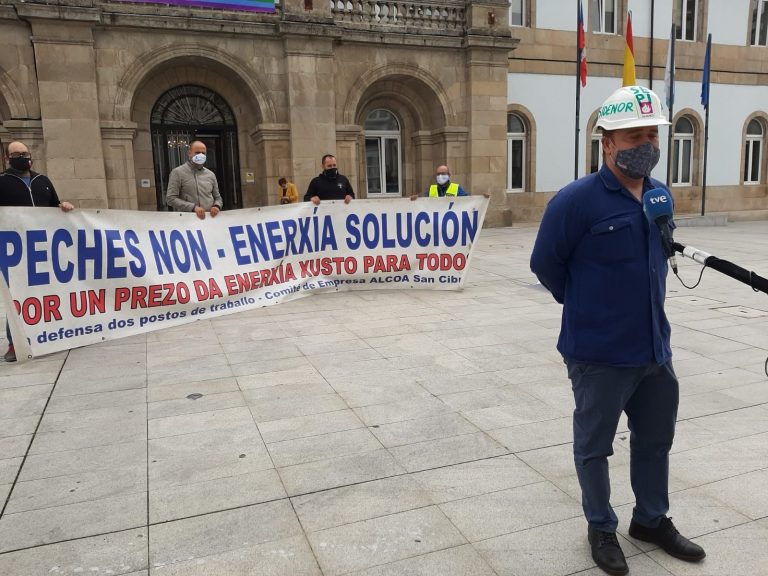 Alcoa.- Los trabajadores pretenden continuar con las movilizaciones «con acuerdo o sin acuerdo» para la venta