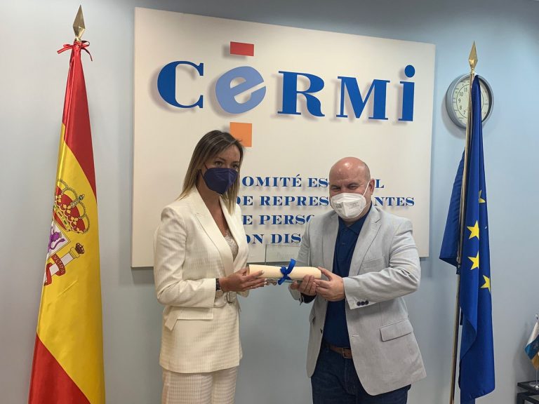 El Cermi premia a la Xunta por el «alcance y vigor» de sus políticas de inclusión de las personas con discapacidad