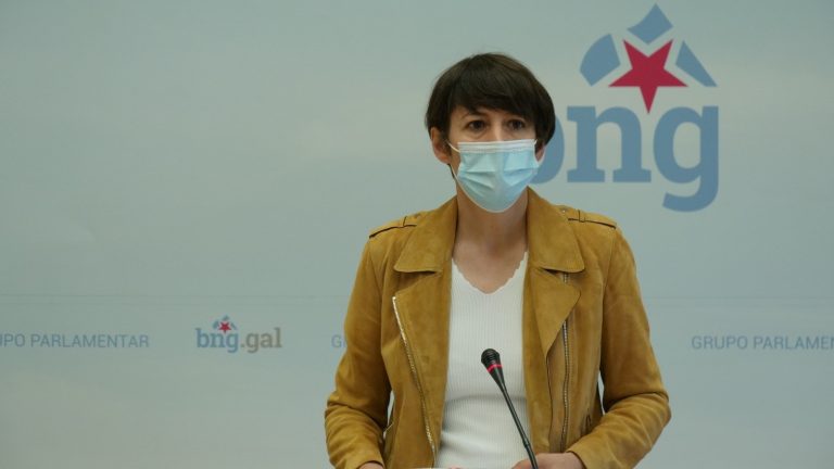 El BNG censura la «discriminación» a las familias monoparentales y reclama un permiso de maternidad de 32 semanas