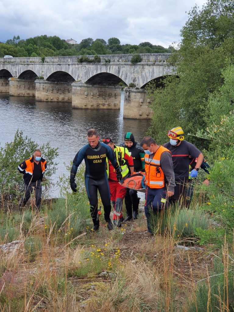 Localizado muerto un vecino de 52 años de Castro Caldelas (Ourense) desaparecido desde este martes