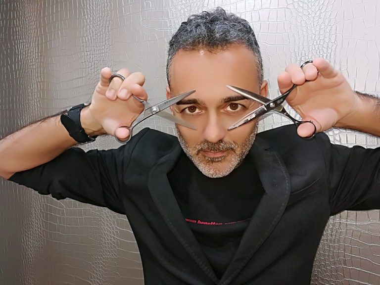 El peluquero gallego Carlos Bardullas, premiado como ‘Mejor estilista’ a nivel estatal