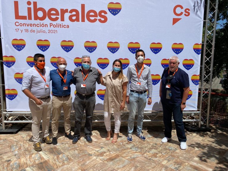 Beatriz Pino encabeza una delegación gallega con seis representantes en la Convención Nacional de Ciudadanos