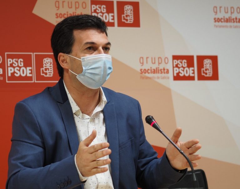 Gonzalo Caballero reivindica el «compromiso galleguista» del PSdeG y el reto de «actualizar» el Estatuto tras la pandemia