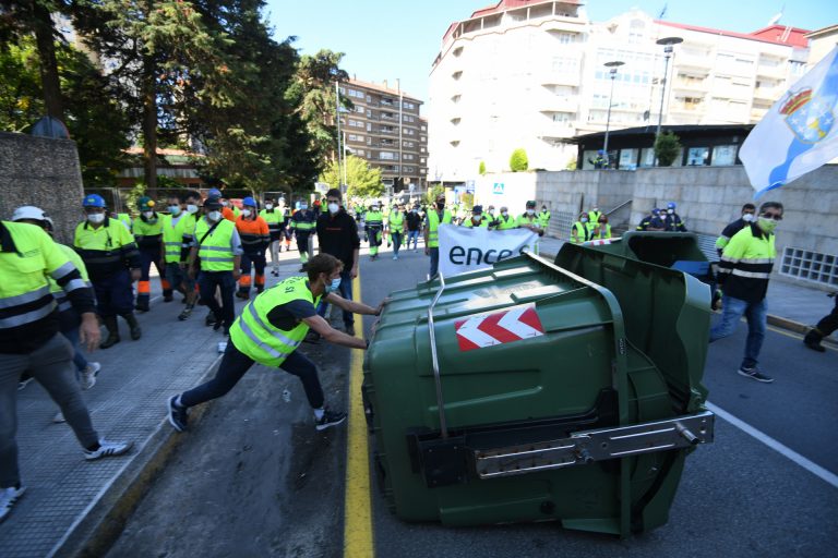 Los comités de empresa de Ence exigen la «reactivación inmediata» de la mesa de diálogo y que se reúna en Pontevedra