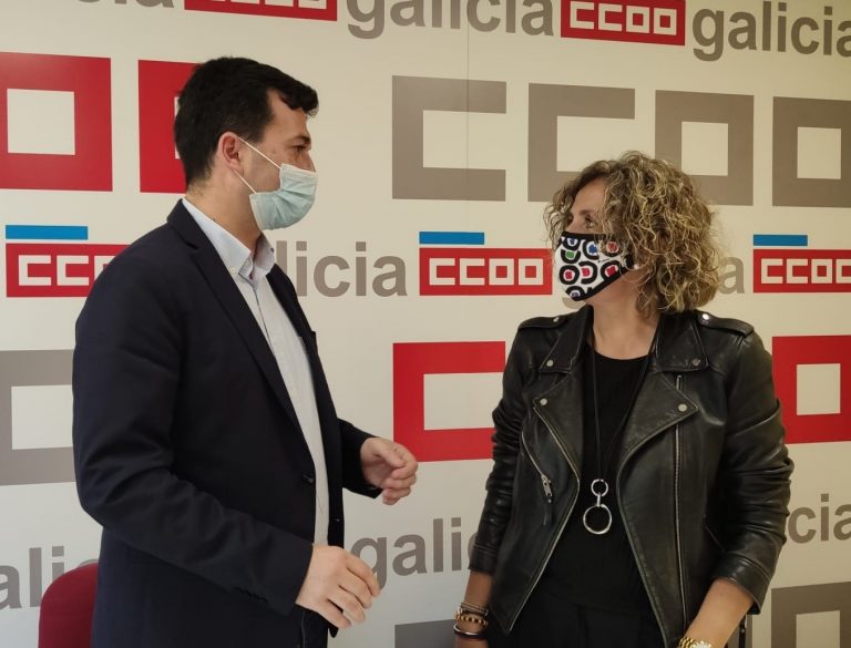 El PSdeG acusa a la Xunta de usar «la confrontación desleal y ruin» con las vacunas para «tapar» las esperas en Primaria