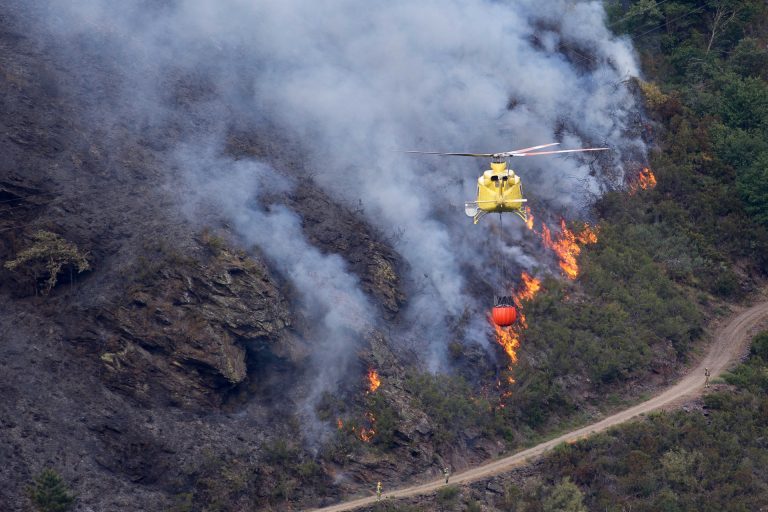 Controlado el incendio de Quiroga (Lugo), que afectó a 16 hectáreas
