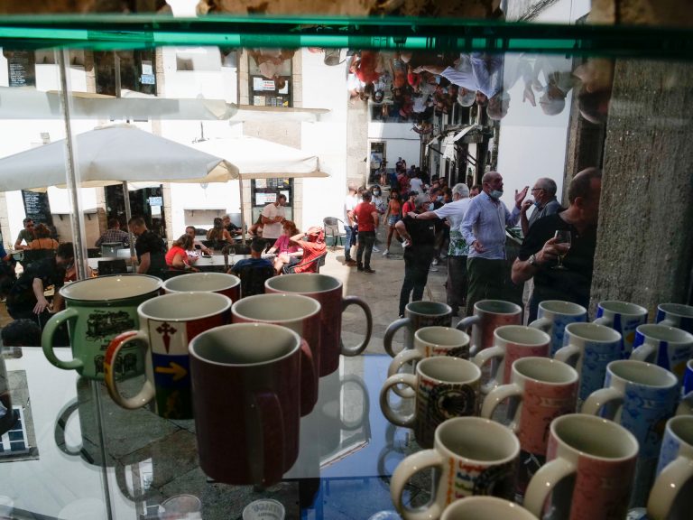 Cvirus.- El protocolo de la hostelería incluiría aforos mínimos en interiores «con independencia de la situación covid»