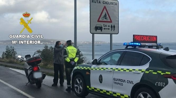 Más de 70 conductores de motocicletas y ciclomotores dieron positivo en alcohol y drogas en la campaña estival