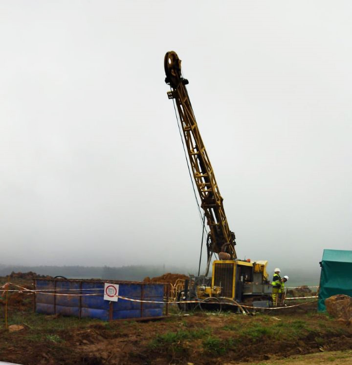 SLG y colectivos ecologistas denuncian prospecciones mineras «ilegales» en Coristanco y Santa Comba