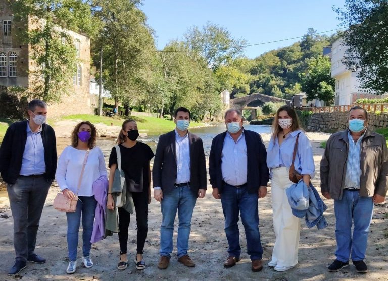 Caballero (PSdeG) muestra su «compromiso» con los gallegos del rural frente a una Xunta que les «recorta derechos»