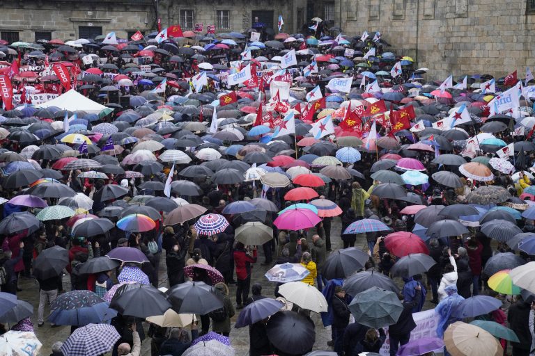 SOS Sanidade Pública se manifestará en Santiago en noviembre contra el «desmantelamiento» de la atención primaria