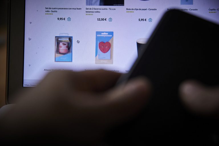 Consumidores advierten del aumento de estafas bancarias por ‘phishing’ y llaman a los afectados a unirse para actuar