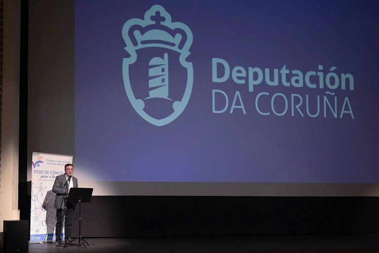La Diputación de A Coruña impulsa un plan para el estudio y mejora de las políticas sociales de los próximos años