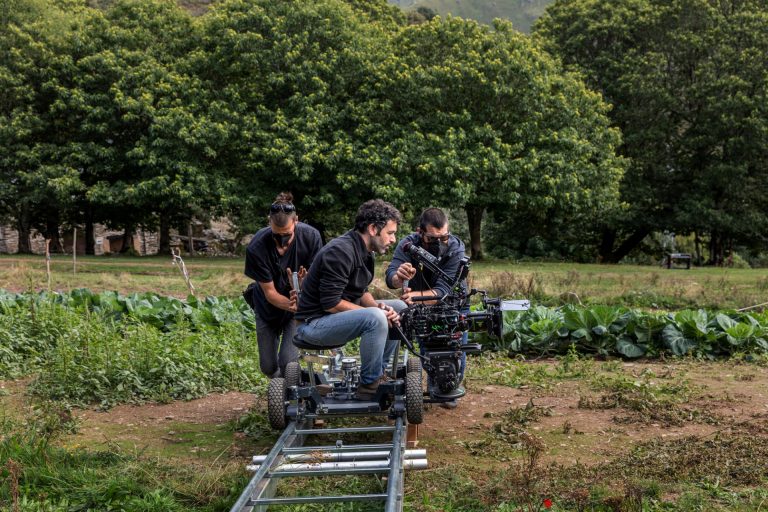 Comienza el rodaje de ‘As Bestas’, la nueva película de Sorogoyen ambientada en el rural gallego