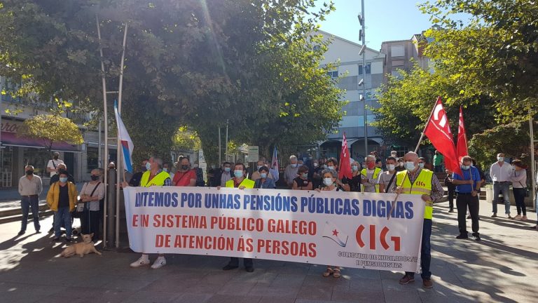 Pensionistas y jubilados de CIG se concentran en las ciudades gallegas para reclamar «pensiones dignas»