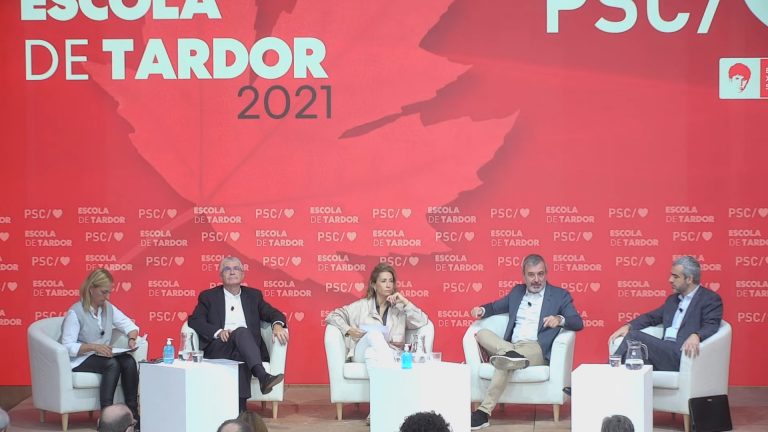 Raquel Sánchez anuncia que los aeropuertos eliminarán pronto las restricciones de acceso a las terminales
