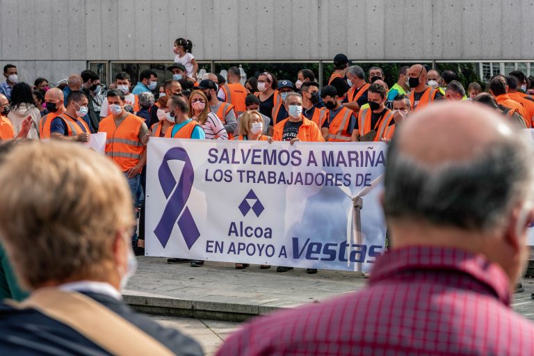 Los trabajadores de Alcoa se citan este domingo ante la Subdelegación del Gobierno en Lugo: «no vamos a parar»