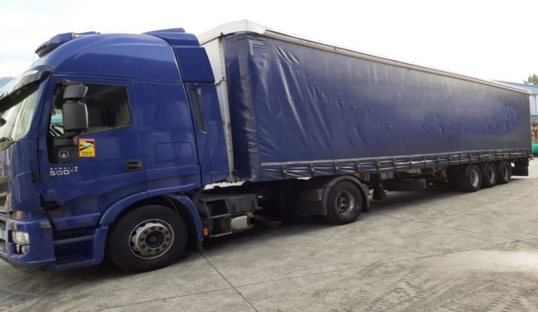 Investigado en Ourense el conductor de un camión por falsificar los registros del tacógrafo digital con datos de otro