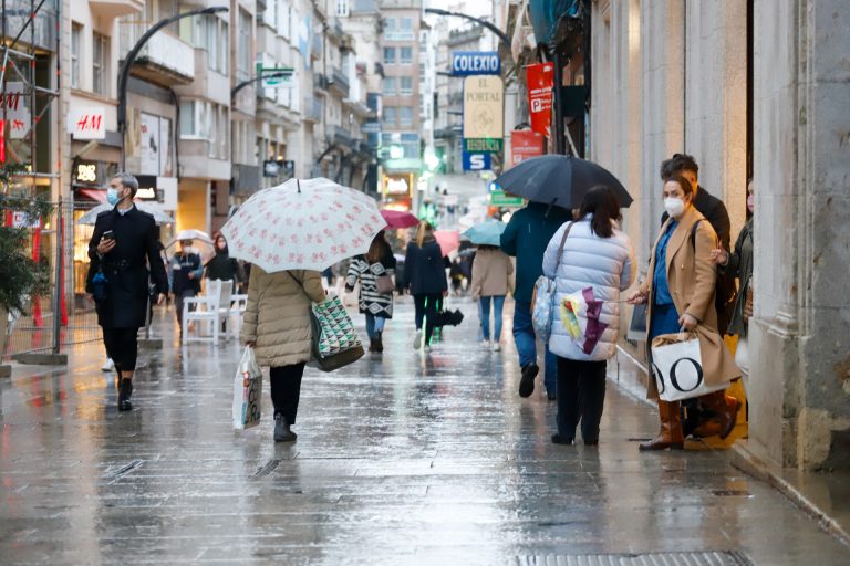 La Xunta presupuesta 18,37 millones de euros para acciones orientadas al sector del comercio, un 15% más que en 2021