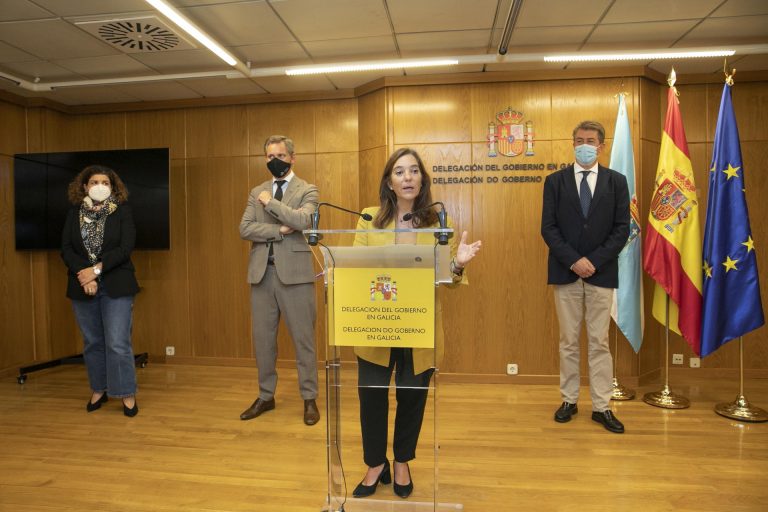 La alcaldesa de A Coruña ve los presupuestos de la Xunta «insuficientes» y le pide compensar los gastos por la pandemia