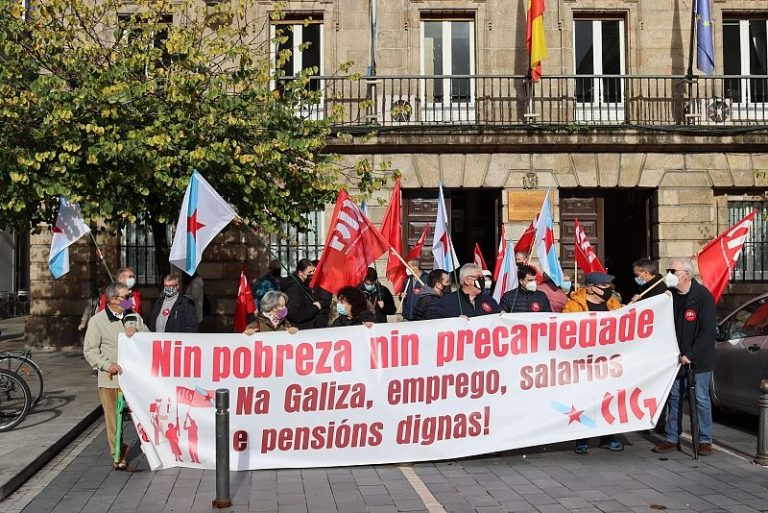 Pensionistas salen a las calles de Galicia para «rechazar» la futura reforma de las pensiones