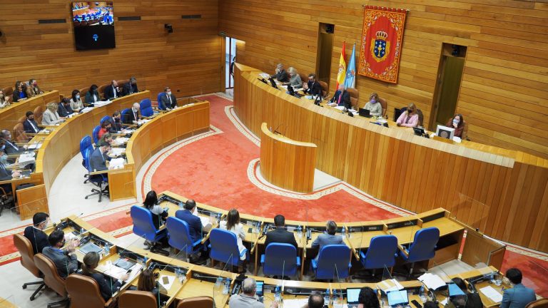 La Cámara gallega insta al Ministerio a adoptar medidas para el precio de la leche cubra costes de producción