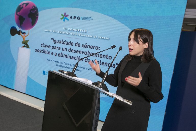 Inaugurada en Santiago una jornada sobre el papel «fundamental» de los medios para educar contra la violencia machista