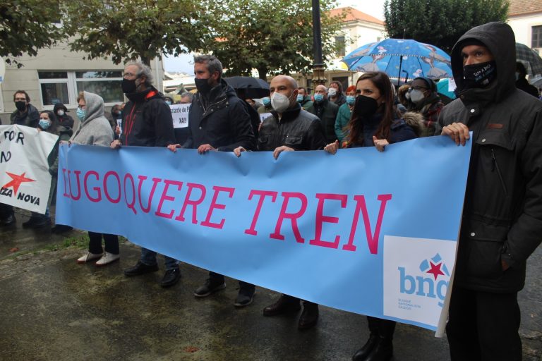 Una concentración del BNG en Lugo reclama «un tren digno»