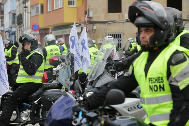 Alcoa plantea al comité de San Cibrao ceses temporales con permisos retribuidos y el compromiso de que no haya despidos