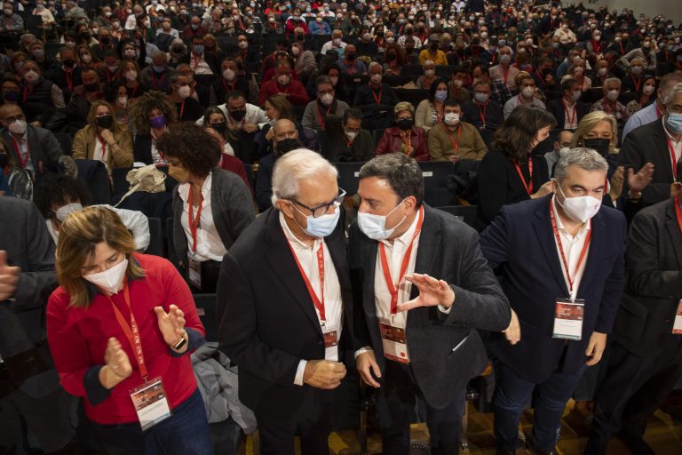 Laxe y Touriño trasladan su «lealtad» a Formoso en el XIV Congreso del PSdeG